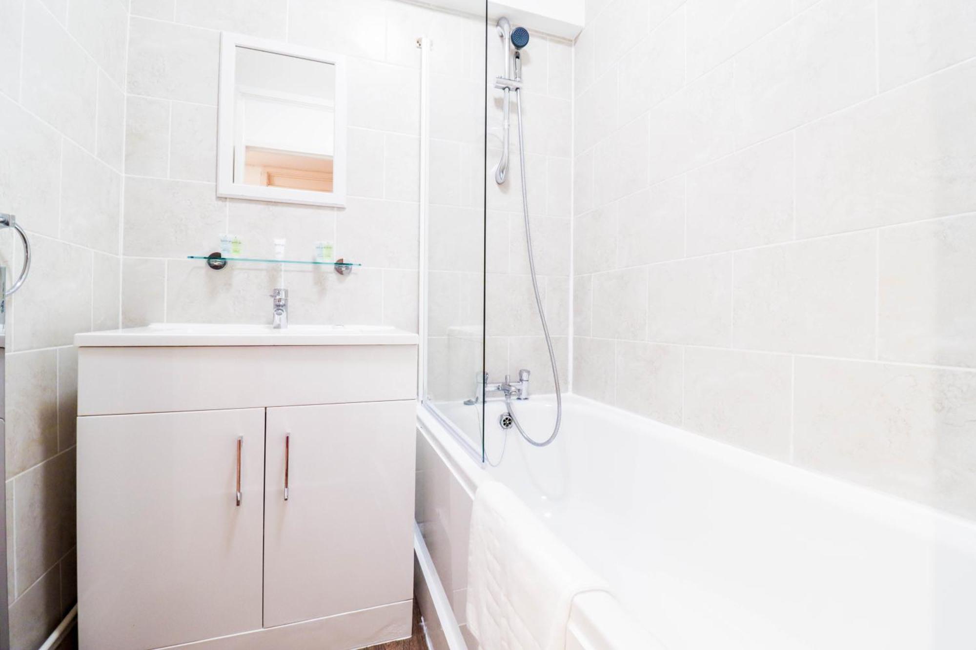 Beautifully Presented 3 Bed Hampstead *