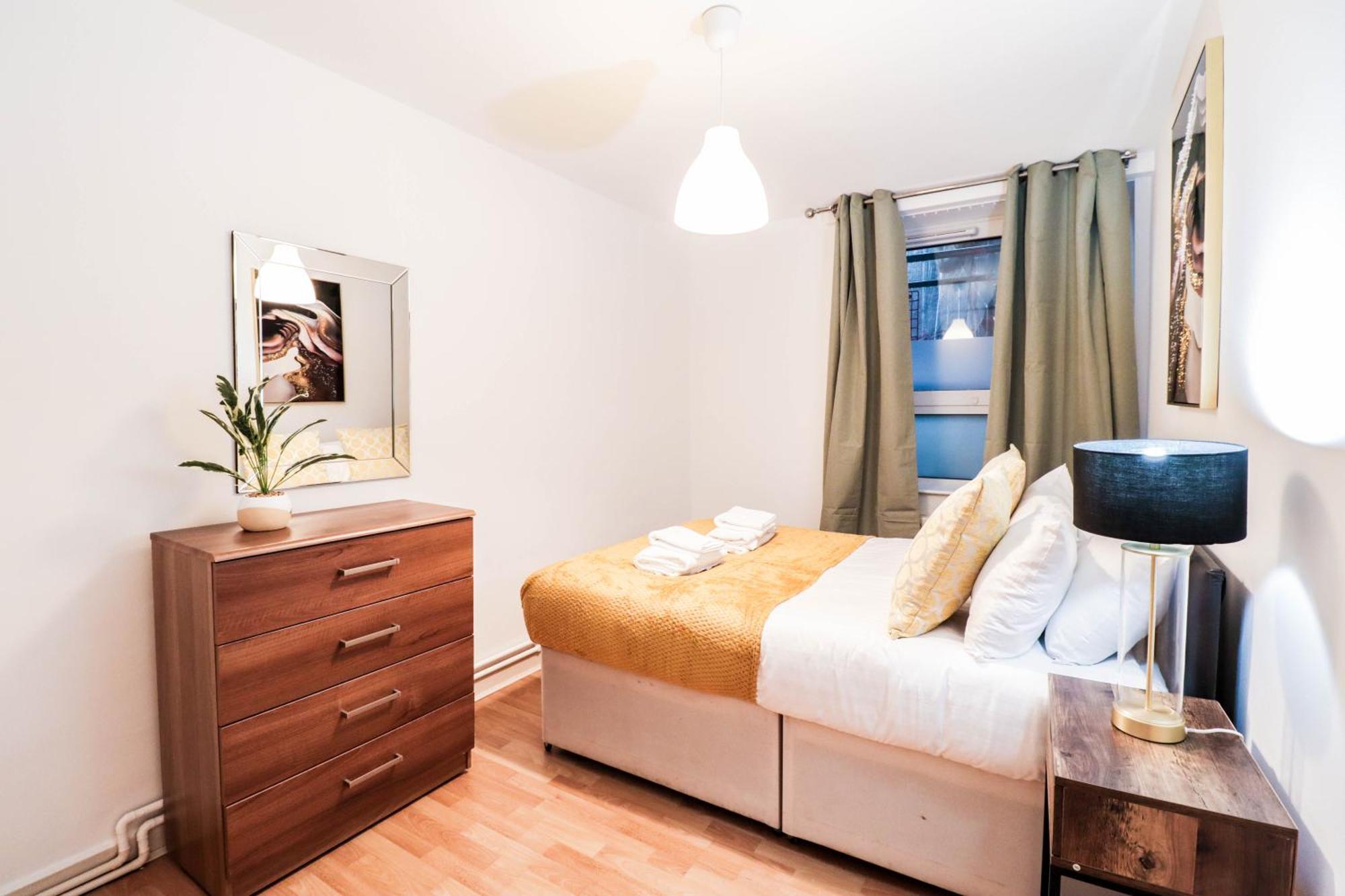 Beautifully Presented 3 Bed Hampstead * London